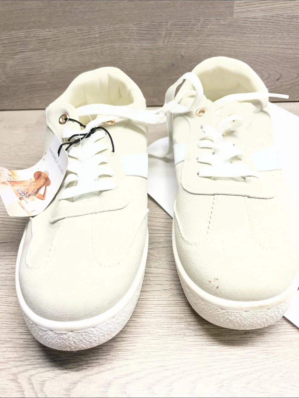Sincerly Jules Cream Casual Low-Top Women's Sneakers #1100